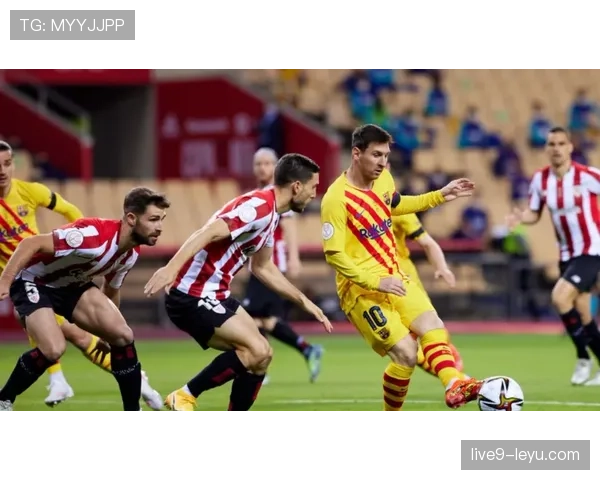 阿切尔比领衔防线稳如磐石,球队状态回升斩获关键胜利 阿切尔比领衔防线稳如磐石,球队状态回升斩获关键胜利