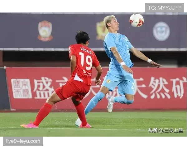 孙兴慜无球跑动与反越位撕裂防线解析