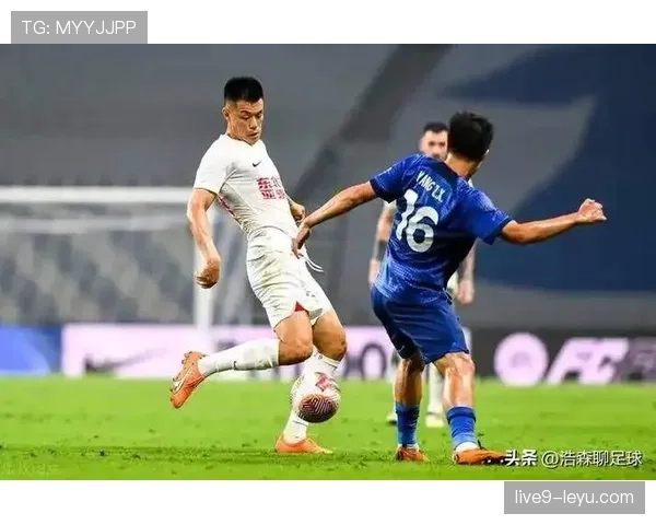 申花中场节奏失控问题加剧，防守被动局面已逐步反映在比赛走势中