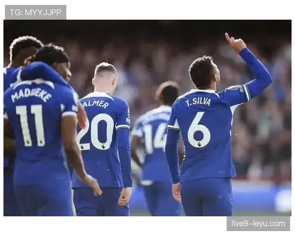 切尔西强强对话表现波动，近期竞争力下降对赛季争冠形势产生影响